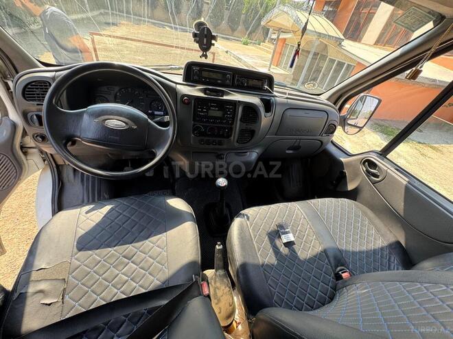Ford Transit 2002, 250,000 km - 2.4 l - Cəlilabad