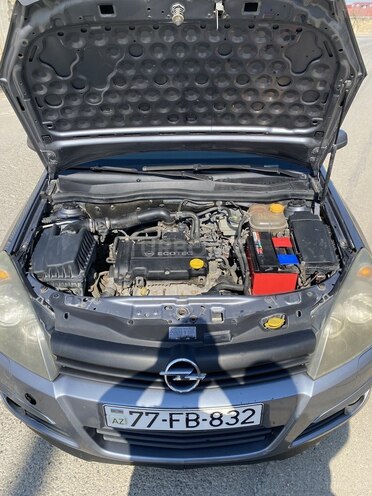 Opel Astra 2005, 257,275 km - 1.4 l - Bakı