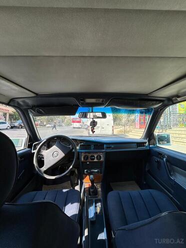 Mercedes 190 1992, 324,000 km - 2.0 l - Bakı
