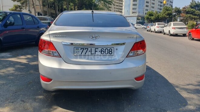 Hyundai Accent 2013, 122,000 km - 1.4 l - Bakı