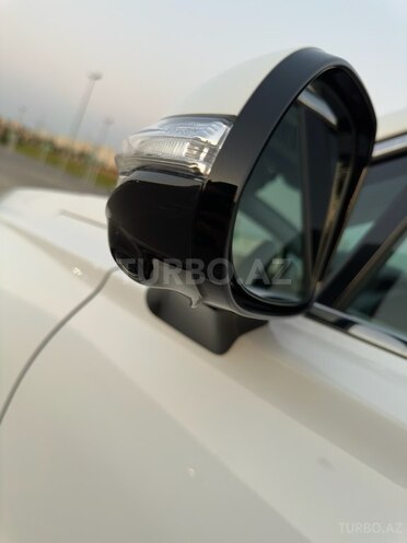 Hyundai Santa Fe 2023, 32,000 km - 1.6 l - Bakı