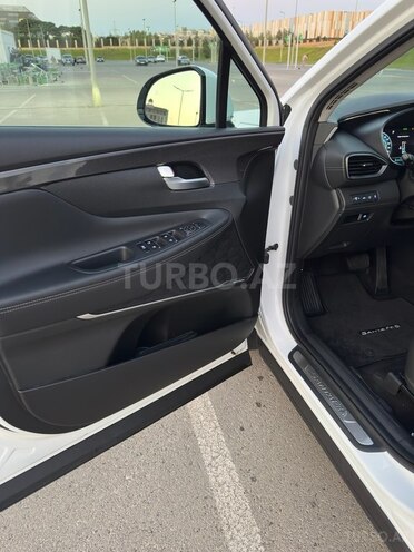 Hyundai Santa Fe 2023, 32,000 km - 1.6 l - Bakı