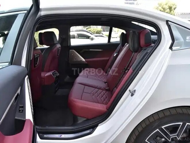 BMW i5 2025, 0 km - 0.0 l - Bakı