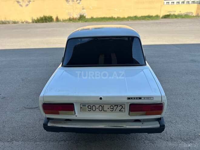 LADA (VAZ) 2107 2008, 67,000 km - 1.6 l - Salyan
