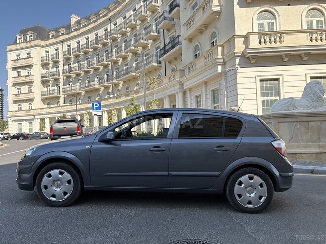 Opel Astra 2005, 271,000 km - 1.4 l - Bakı