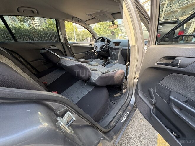 Opel Astra 2005, 271,000 km - 1.4 l - Bakı