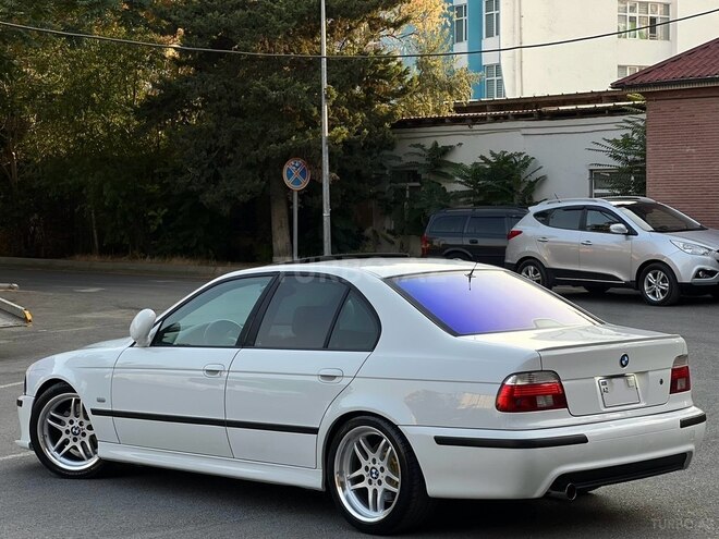 BMW 530 2001, 260,000 km - 3.0 л - Bakı