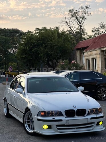 BMW 530 2001, 260,000 km - 3.0 л - Bakı