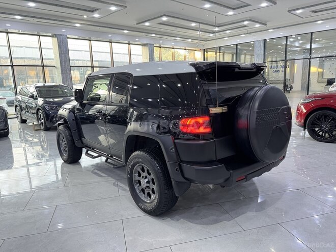 Toyota FJ Cruiser 2013, 138,200 km - 4.0 l - Bakı