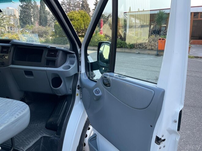 Ford Transit 2013, 250,000 km - 2.2 l - Bakı