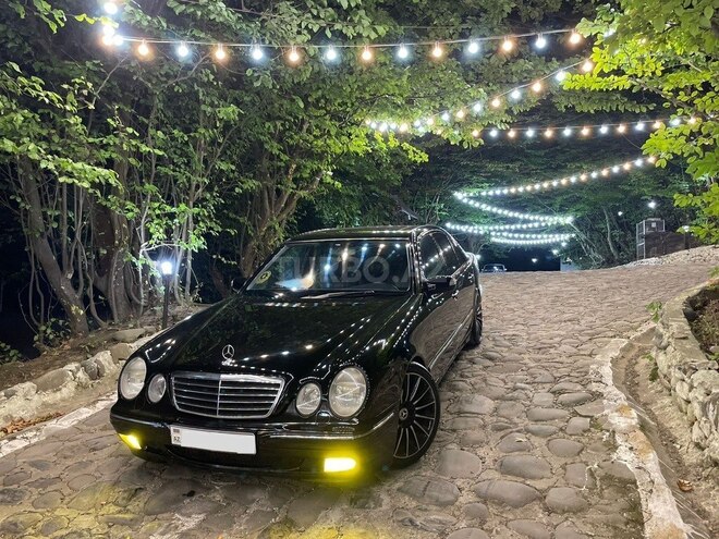 Mercedes E 320 2000, 328,000 km - 3.2 l - Bakı