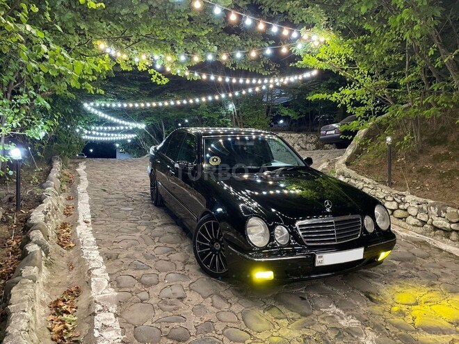 Mercedes E 320 2000, 328,000 km - 3.2 l - Bakı
