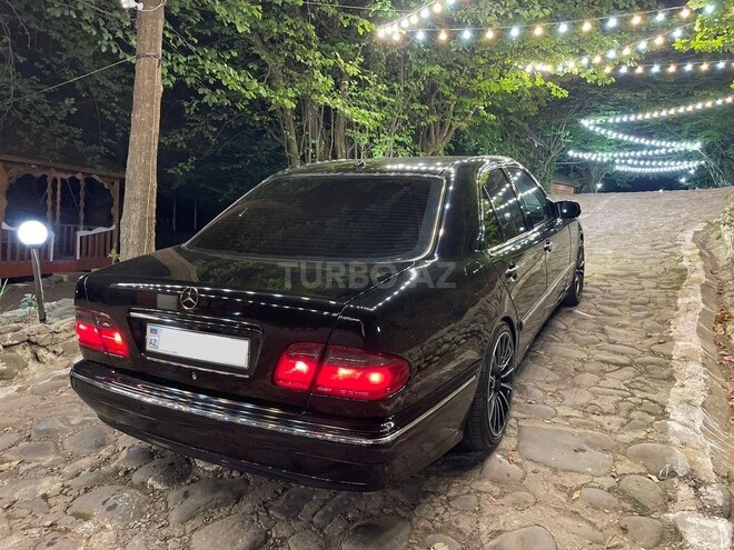Mercedes E 320 2000, 328,000 km - 3.2 l - Bakı