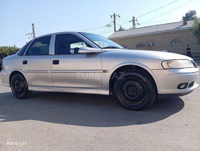 Opel Vectra 1999, 162,000 km - 1.8 l - Bakı