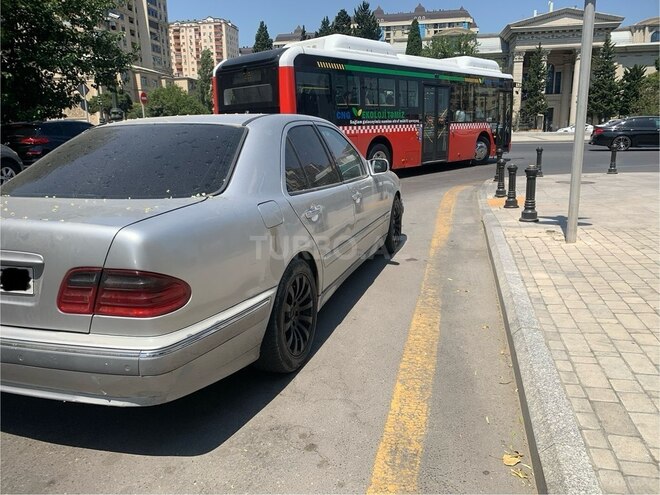 Mercedes E 300 d 1997, 300,000 km - 3.0 l - Bakı