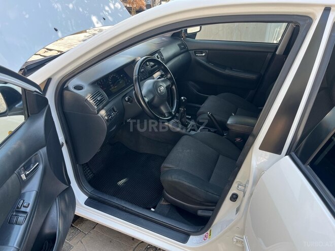 Toyota Corolla 2006, 276,000 km - 1.4 l - Bakı