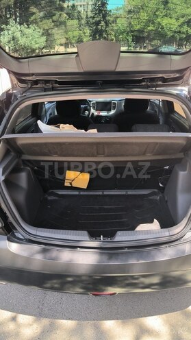 Kia Rio 2009, 134,800 km - 1.4 л - Sumqayıt