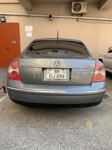 Volkswagen Passat 2003, 450,616 km - 1.8 l - Bakı