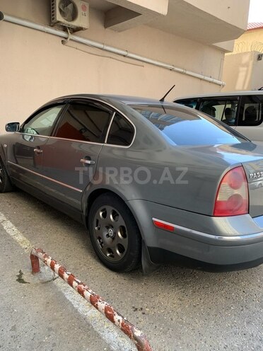 Volkswagen Passat 2003, 450,616 km - 1.8 l - Bakı