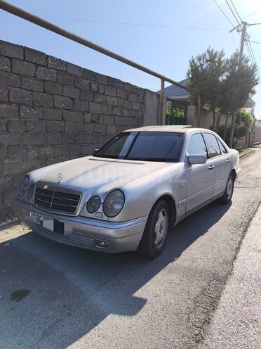 Mercedes E 220 d 1998, 643,823 km - 2.2 l - Bakı