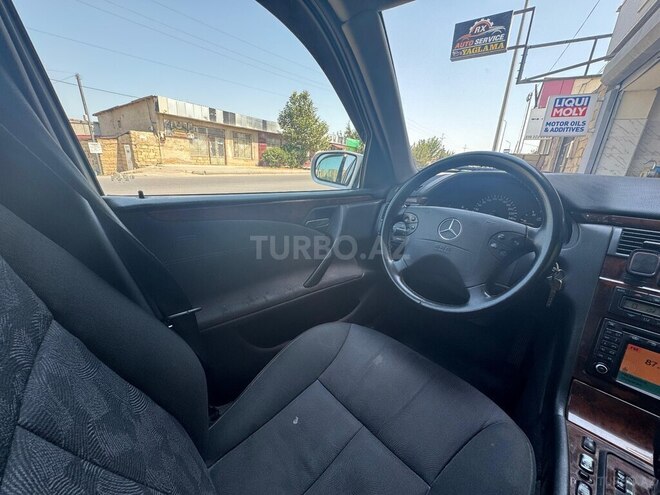 Mercedes E 220 d 2001, 409,000 km - 2.2 l - Sumqayıt