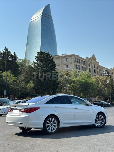 Hyundai Sonata 2009, 240,000 km - 2.0 l - Bakı