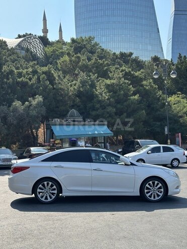 Hyundai Sonata 2009, 240,000 km - 2.0 l - Bakı
