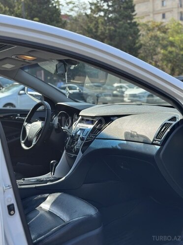 Hyundai Sonata 2009, 240,000 km - 2.0 l - Bakı