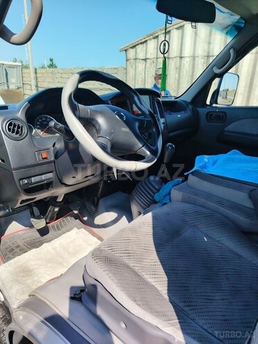 Nissan Urvan 2008, 203,099 km - 3.0 l - Bakı