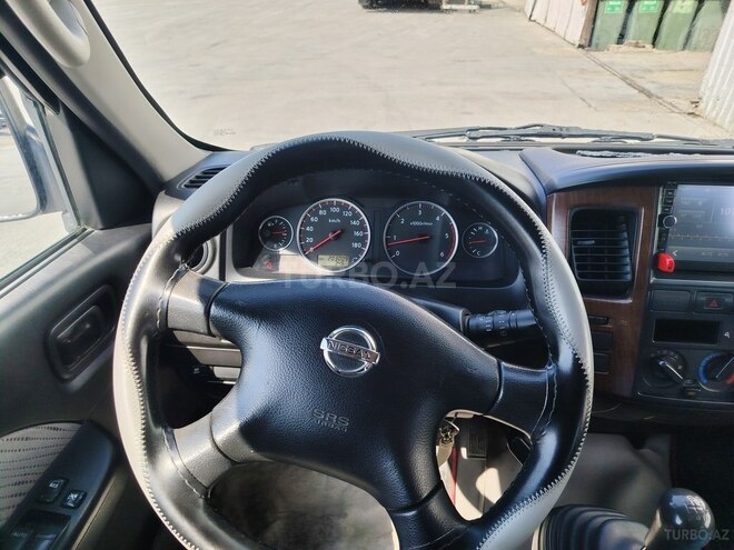 Nissan Urvan 2008, 203,099 km - 3.0 l - Bakı