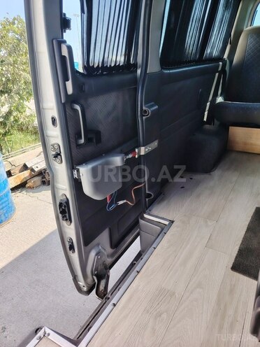 Nissan Urvan 2008, 203,099 km - 3.0 l - Bakı