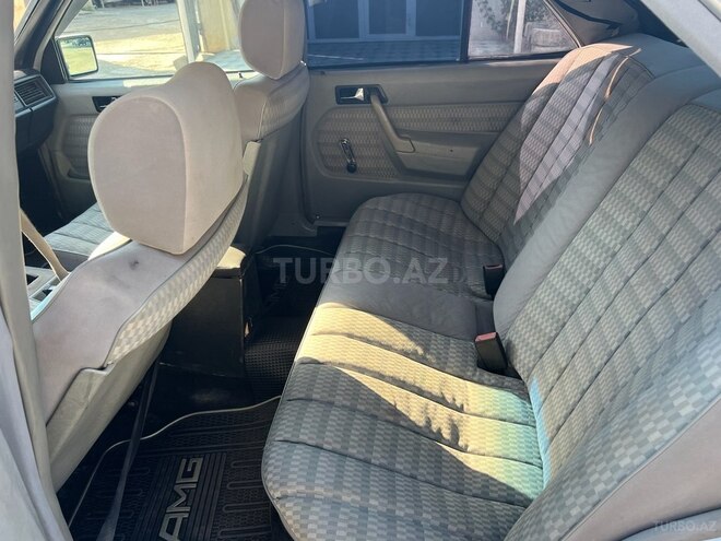 Mercedes 190 1990, 290,000 km - 2.0 l - Bakı