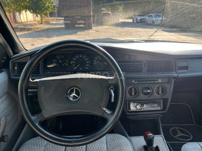 Mercedes 190 1990, 290,000 km - 2.0 l - Bakı