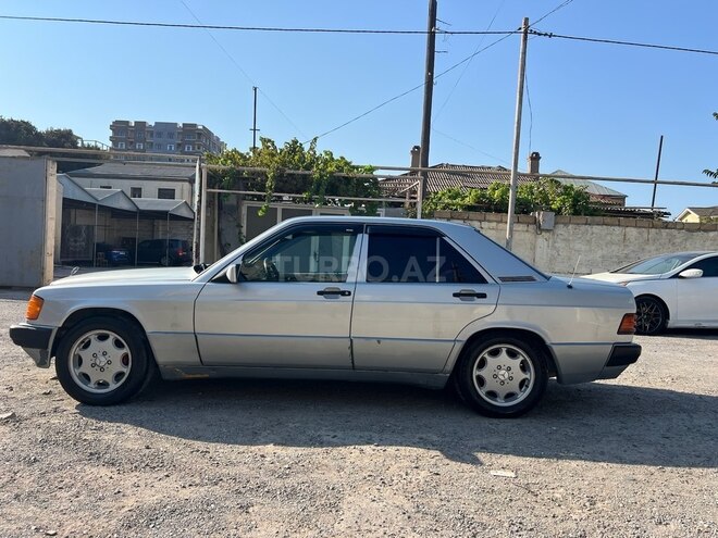 Mercedes 190 1990, 290,000 km - 2.0 l - Bakı