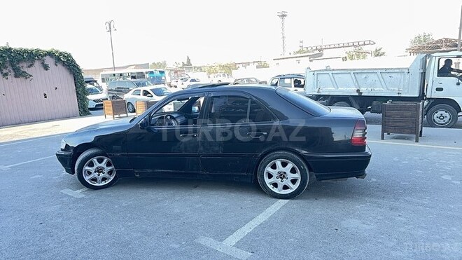 Mercedes C 230 1998, 435,862 km - 2.3 l - Bakı