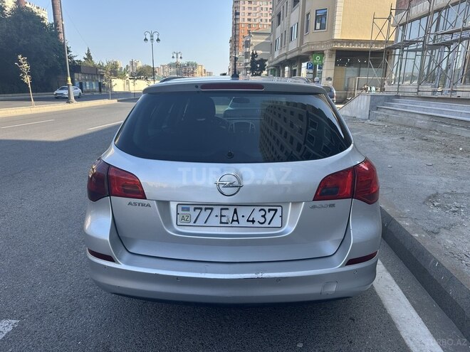 Opel Astra 2011, 205,000 km - 1.3 l - Bakı