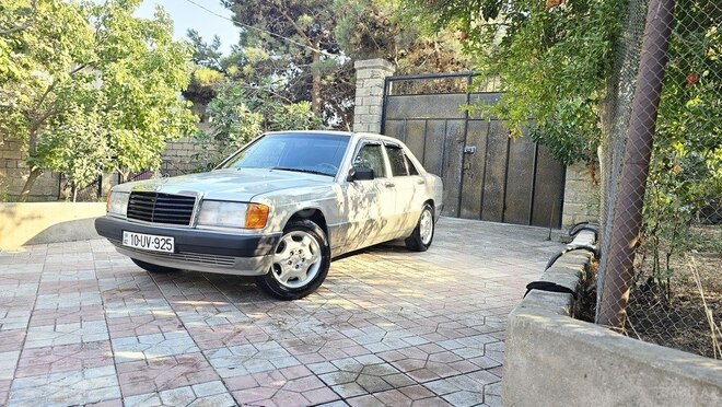 Mercedes 190 1990, 328,811 km - 2.0 л - Bakı