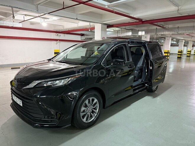Toyota Sienna 2022, 44,000 km - 2.5 l - Bakı