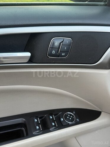 Ford Fusion (North America) 2017, 109,000 km - 2.0 l - Bakı