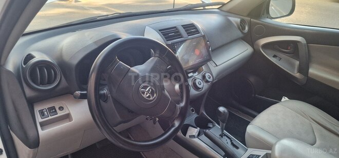 Toyota RAV4 2009, 370,000 km - 2.4 л - Bakı