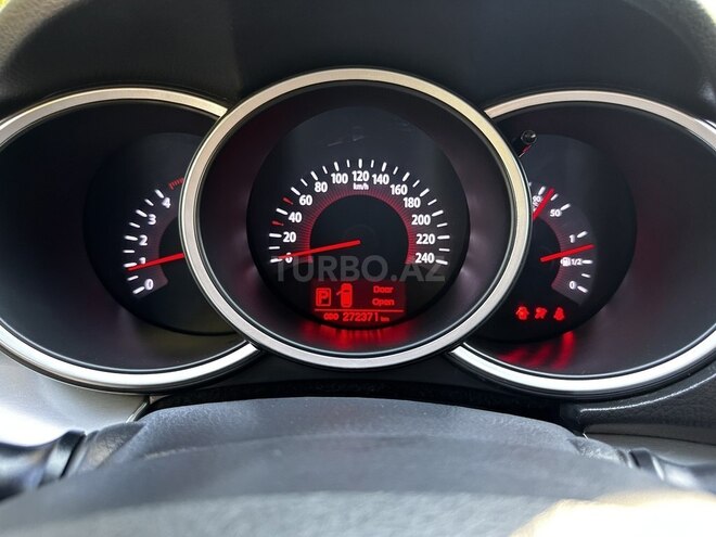 Kia Sorento 2010, 272,000 km - 2.2 l - Quba