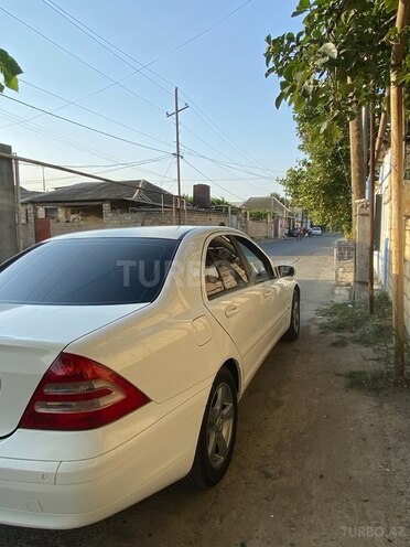 Mercedes C 180 2002, 375,000 km - 1.8 л - Bakı