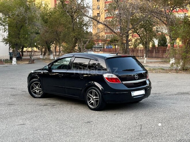 Opel Astra 2006, 205,000 km - 1.6 l - Bakı