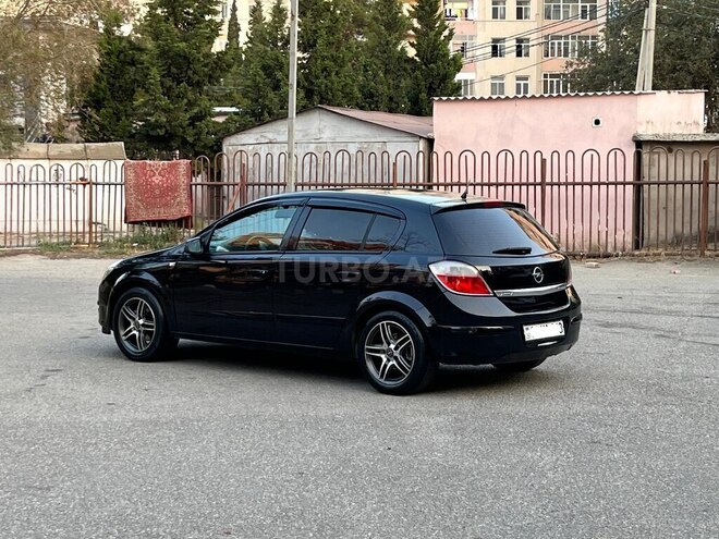 Opel Astra 2006, 205,000 km - 1.6 l - Bakı