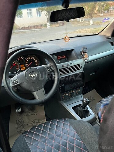 Opel Astra 2006, 205,000 km - 1.6 l - Bakı