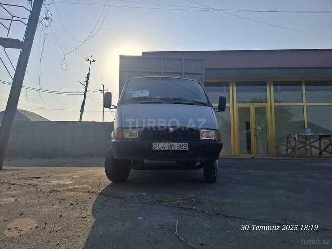 GAZ  2000, 200,000 km - 2.5 l - Bakı