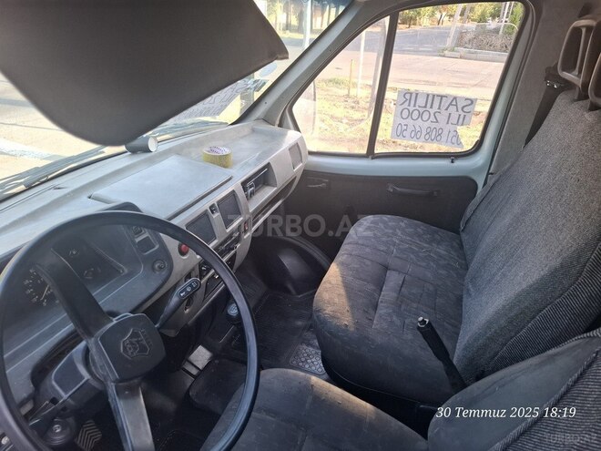 GAZ  2000, 200,000 km - 2.5 l - Bakı