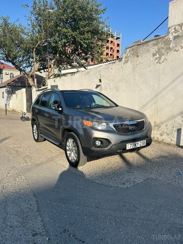 Kia Sorento 2011, 242,000 km - 2.0 l - Bakı