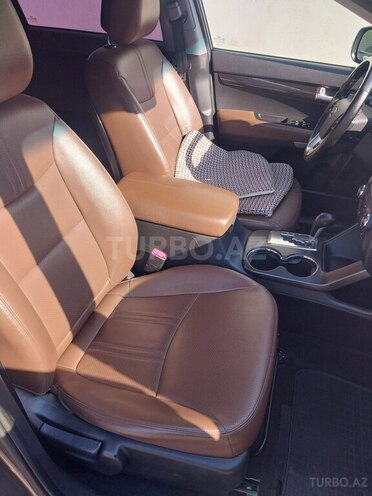 Kia Sorento 2011, 242,000 km - 2.0 l - Bakı