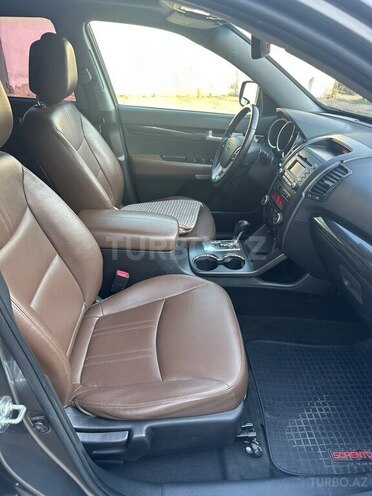 Kia Sorento 2011, 242,000 km - 2.0 l - Bakı